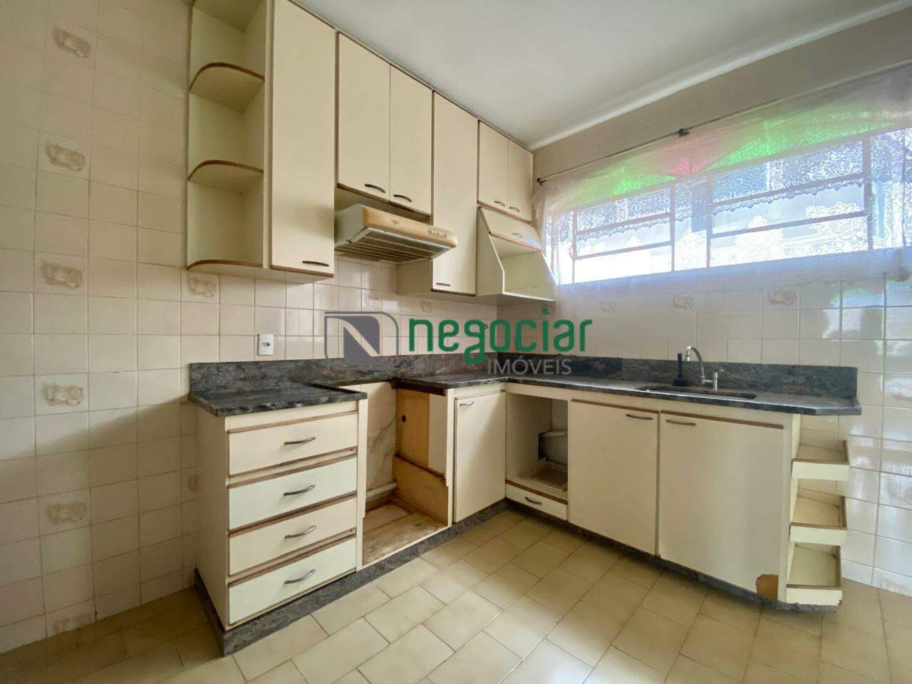 Apartamento 3 quartos no bairro Guarujá Betim: 