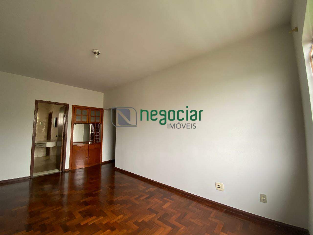 Apartamento 3 quartos no bairro Guarujá Betim: 