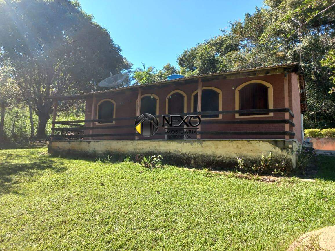 Casa à venda, 3 quartos, Barragem de Cajuru - Carmo do Cajuru/MG