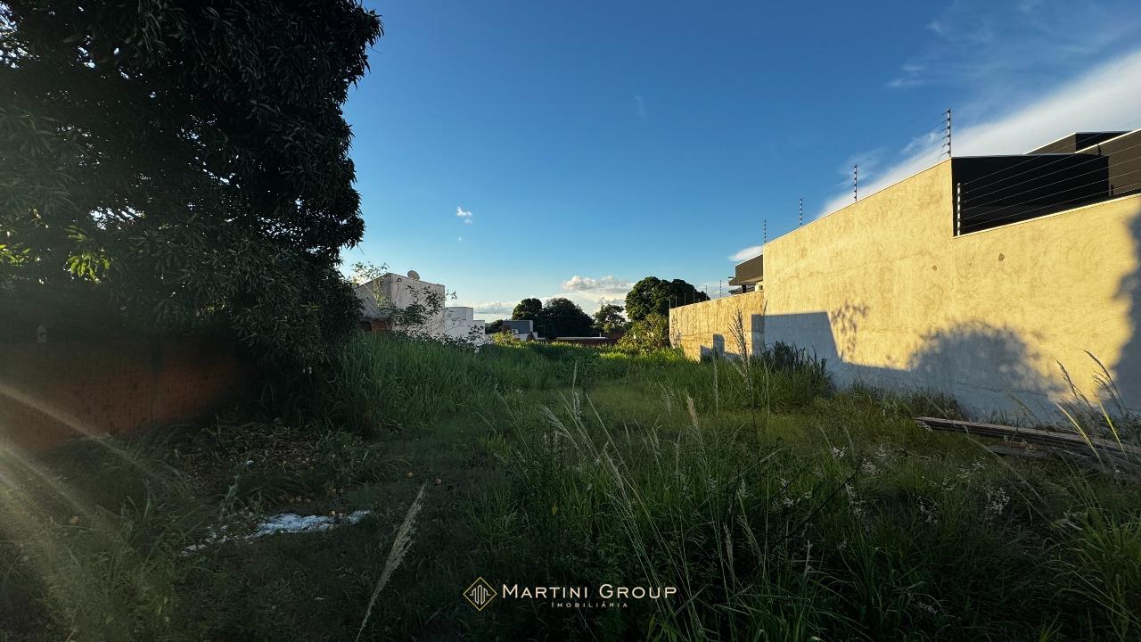 Terreno à venda no Jardim Santos Dumont: 