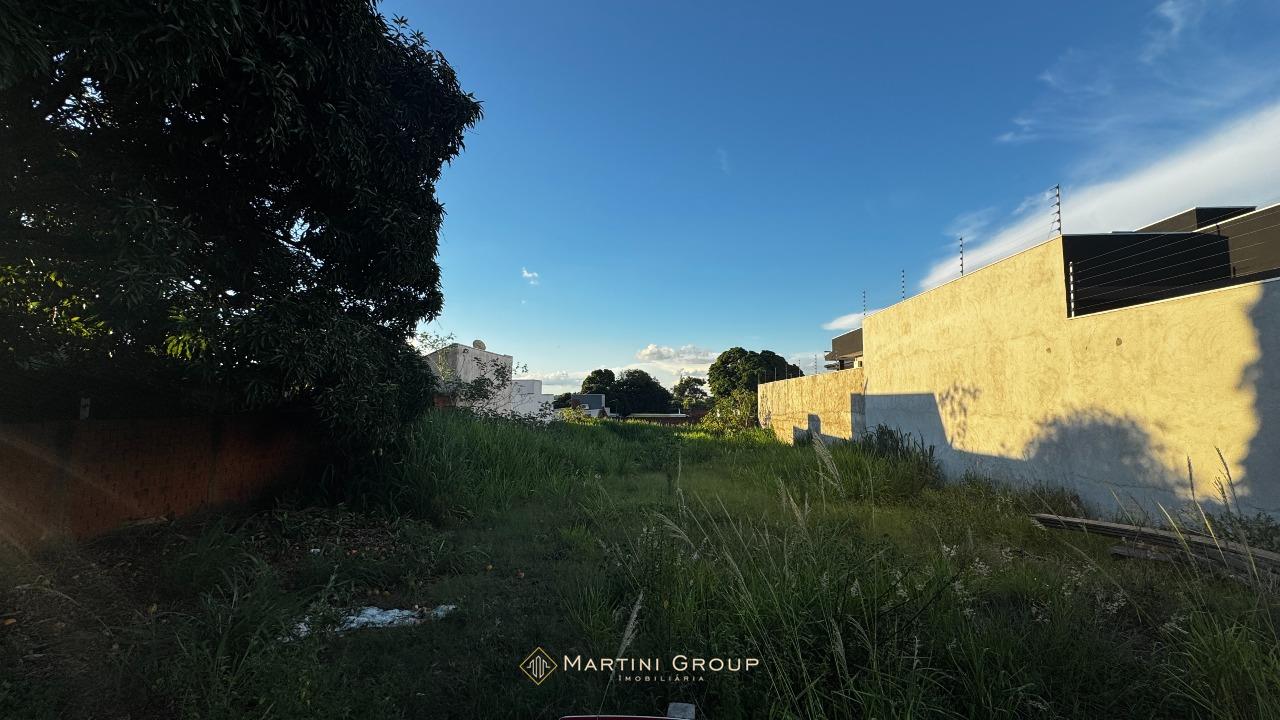 Terreno à venda no Jardim Santos Dumont: 