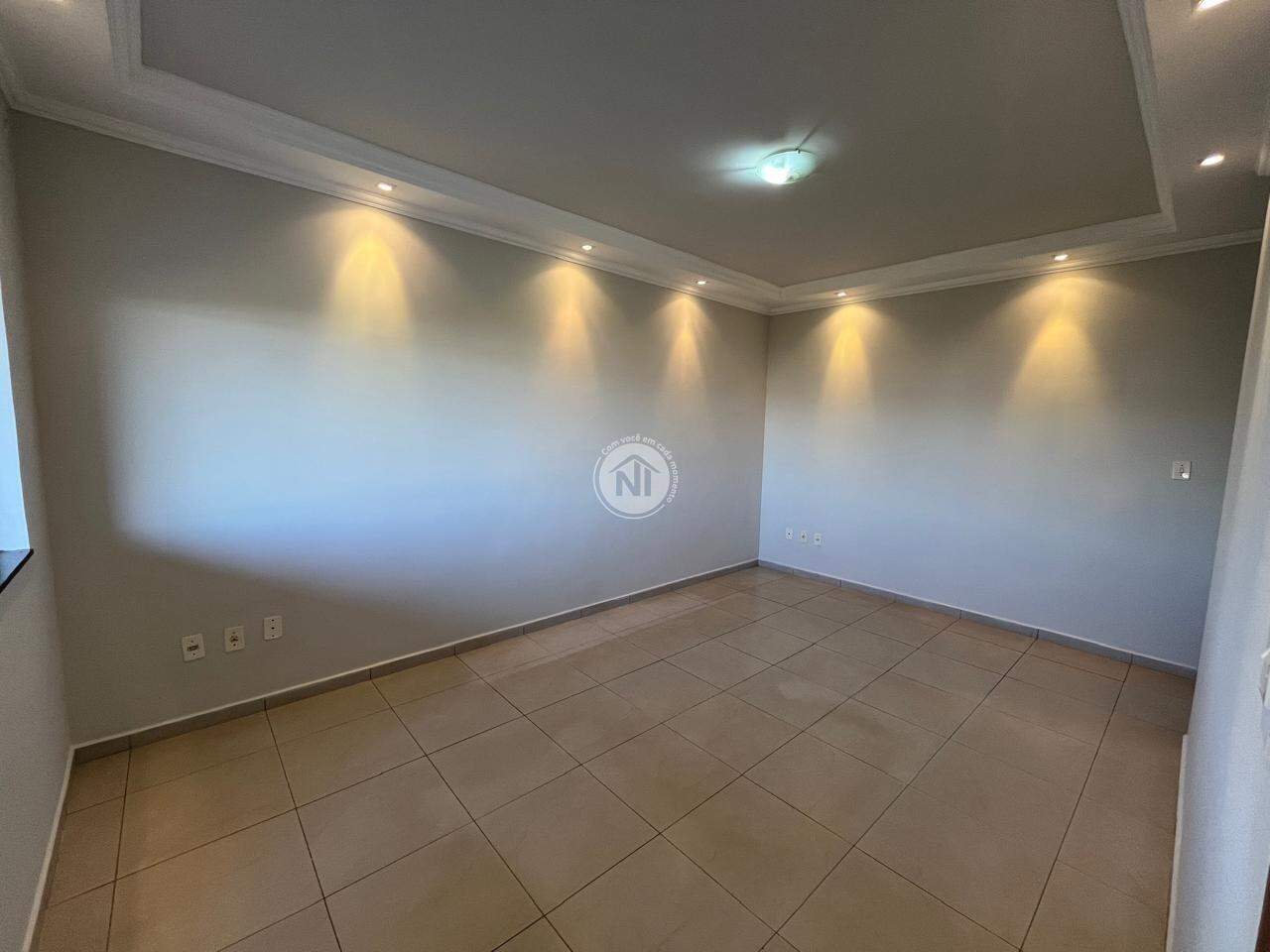 Casa: 