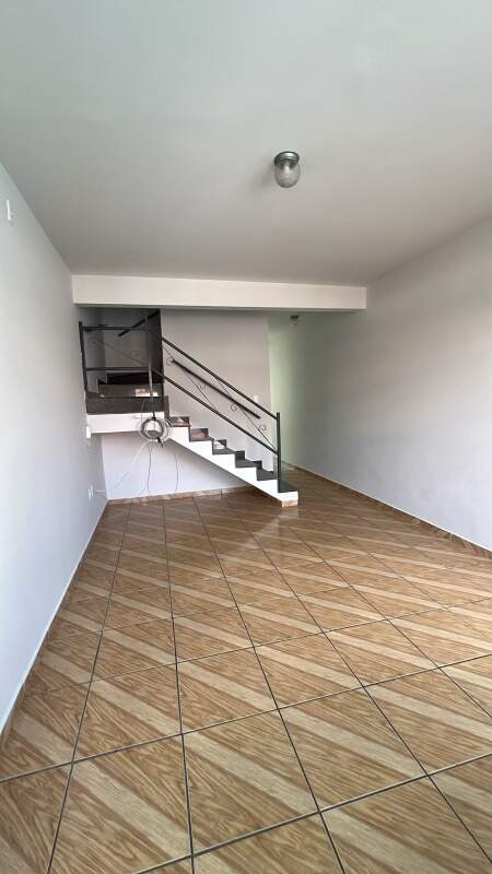 Casa geminada para aluguel no ESPIRITO SANTO: 