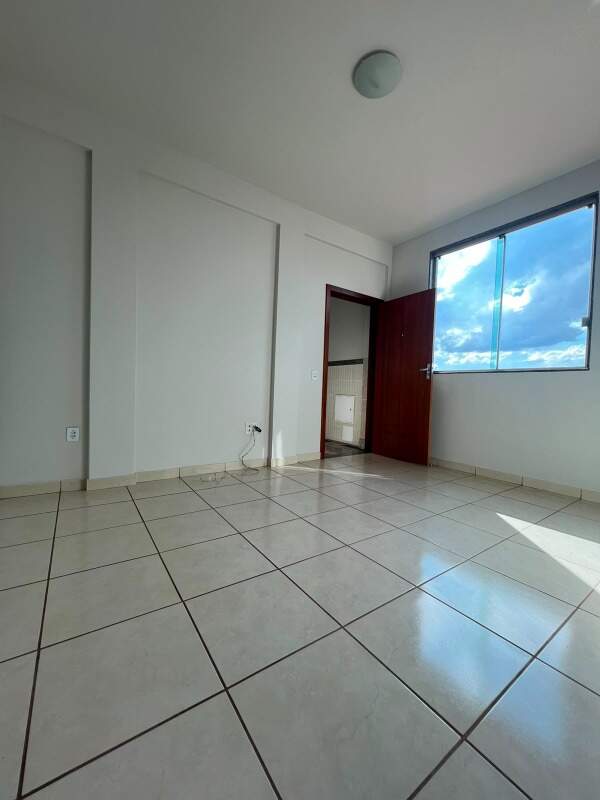 Apartamento para aluguel no JARDIM BRASILIA: 