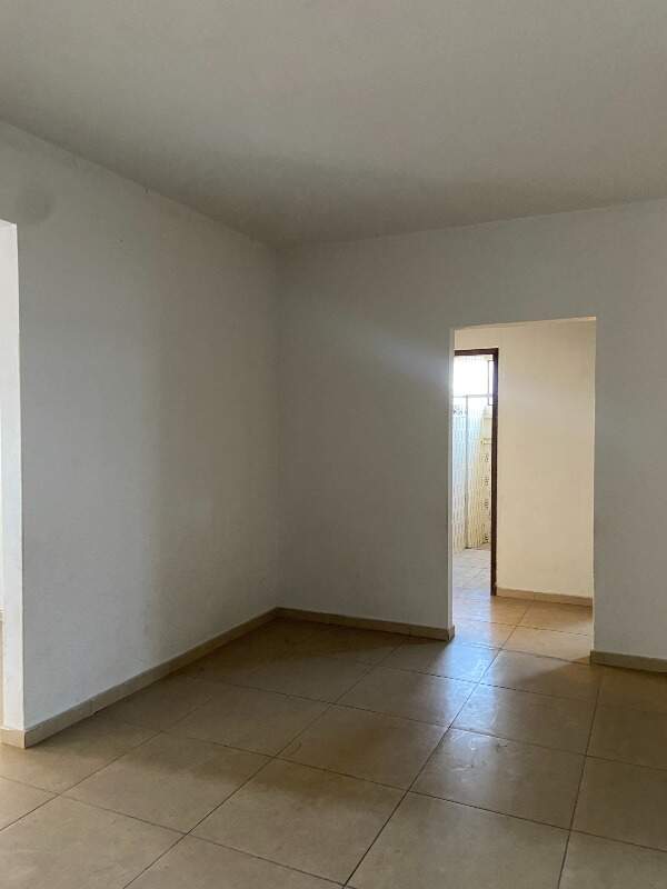 Casa para aluguel no CENTRO: 