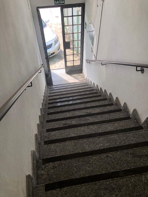 Andar para aluguel no Laranjeiras: 