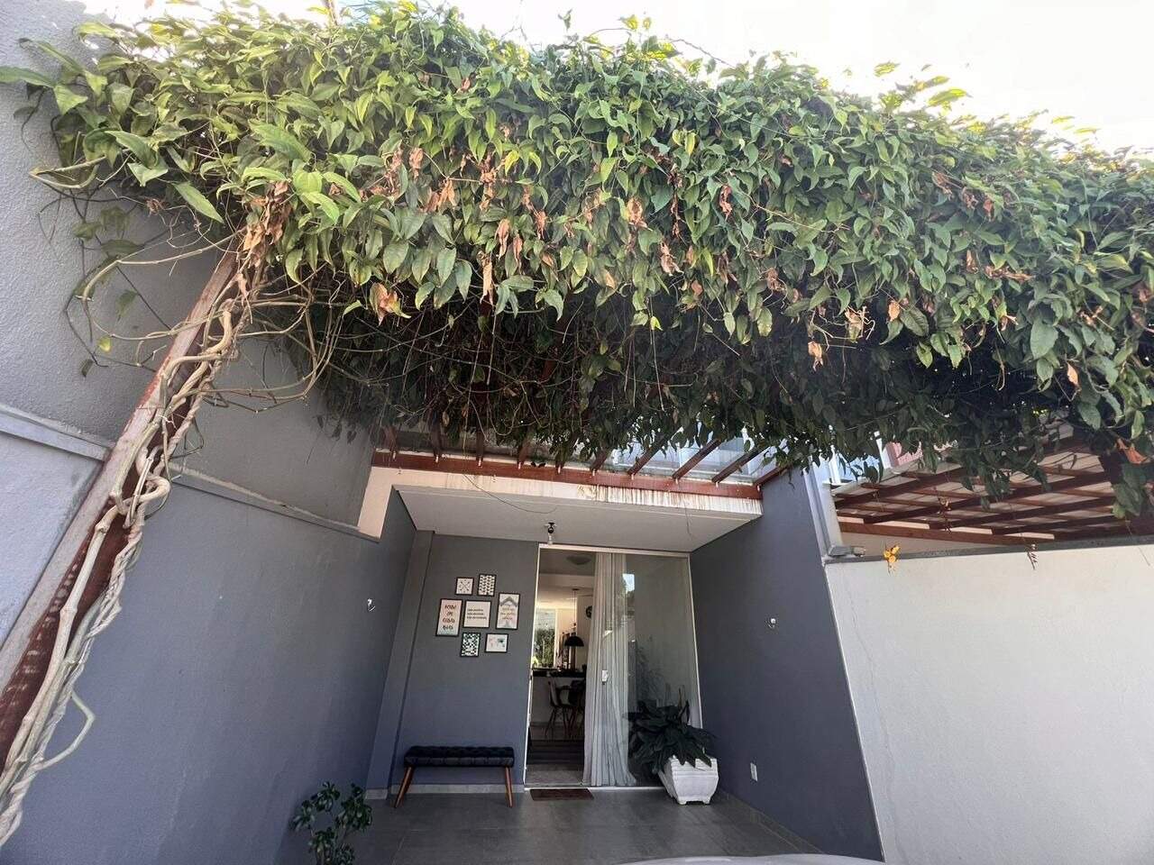 Casa à venda no BOM RETIRO: 