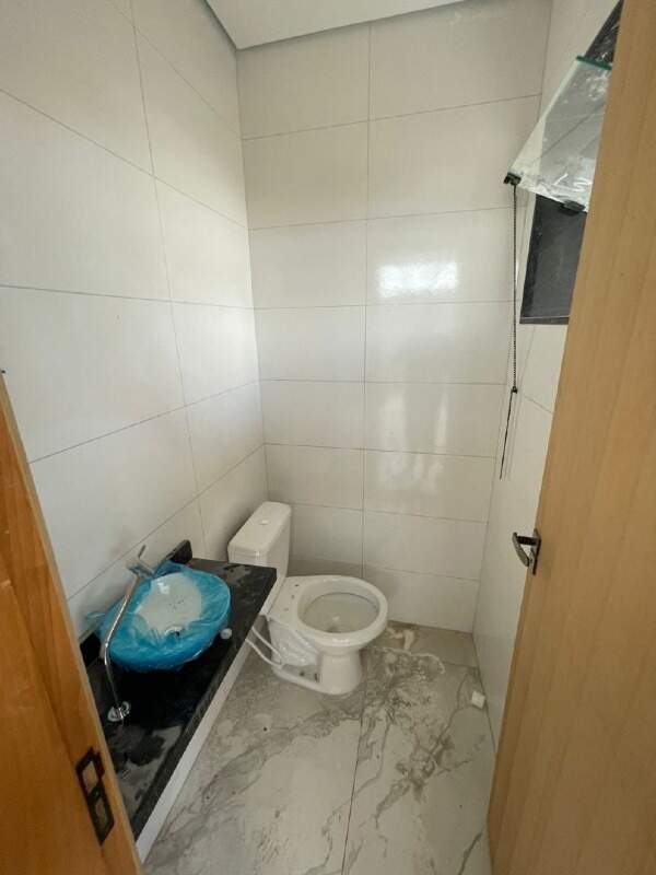 Casa à venda no TIRADENTES: 