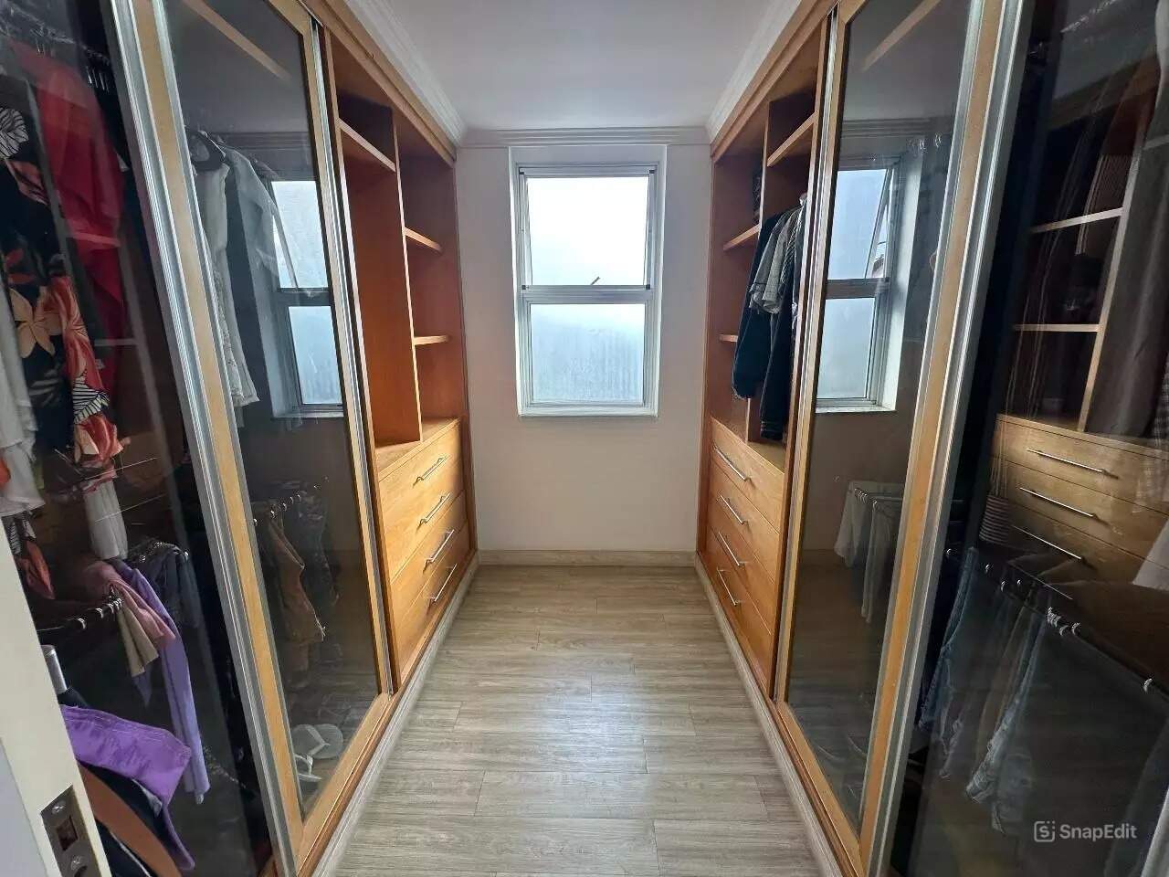 Casa à venda no INGA: CLOSET 