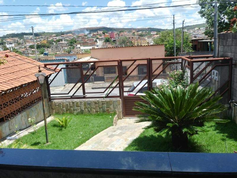 Casa à venda no Amarante: 