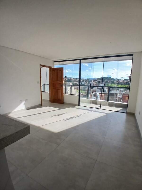 Casa geminada à venda no GUARUJÁ MANSOES: 