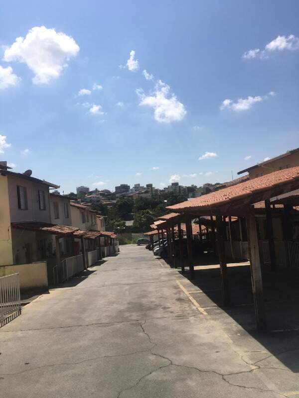 Casa para aluguel no BOM RETIRO: 
