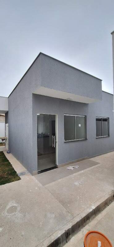 Casa geminada à venda no VILA VERDE: 