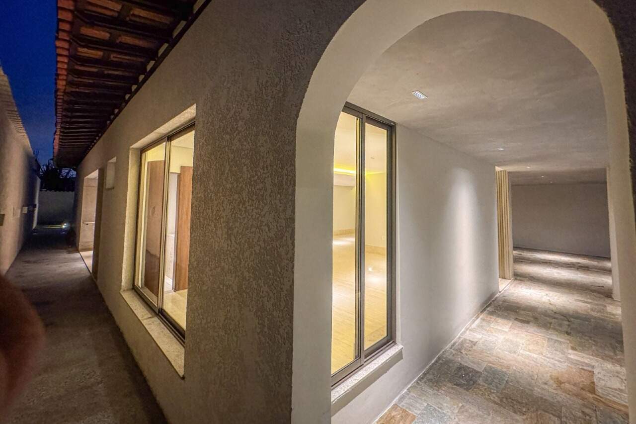 Casa à venda no GUARUJA: 