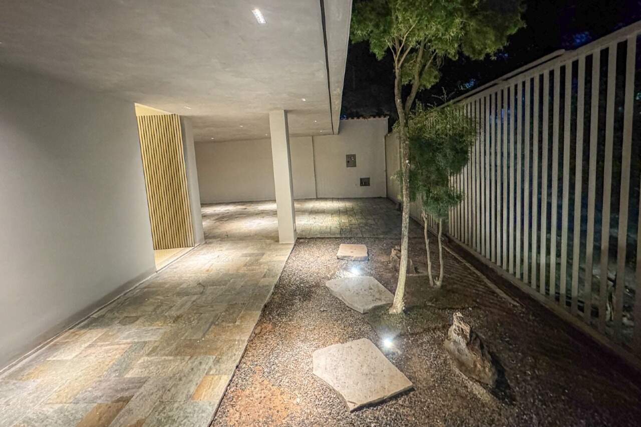Casa à venda no GUARUJA: 