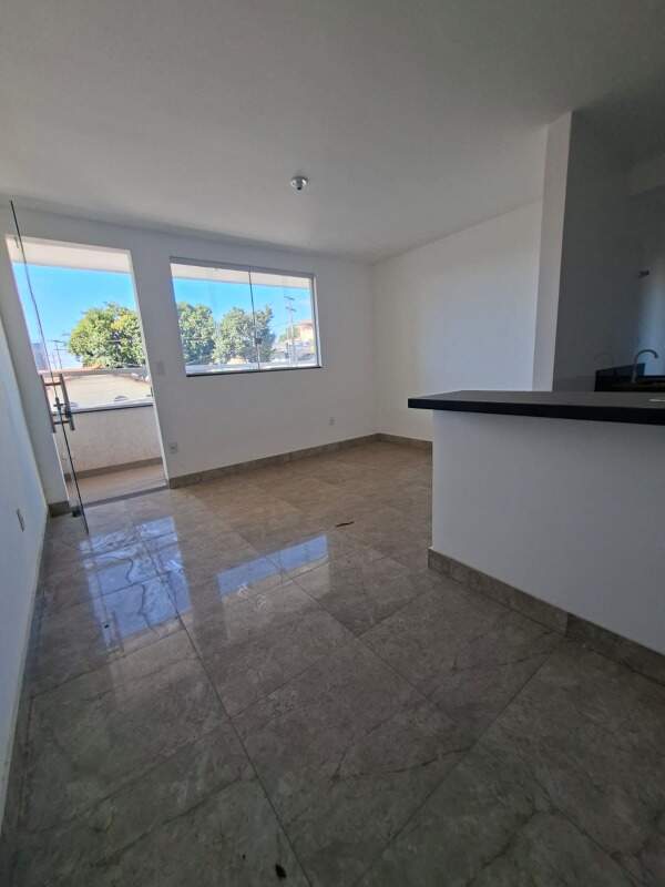 Casa geminada à venda no SANTA CRUZ: 
