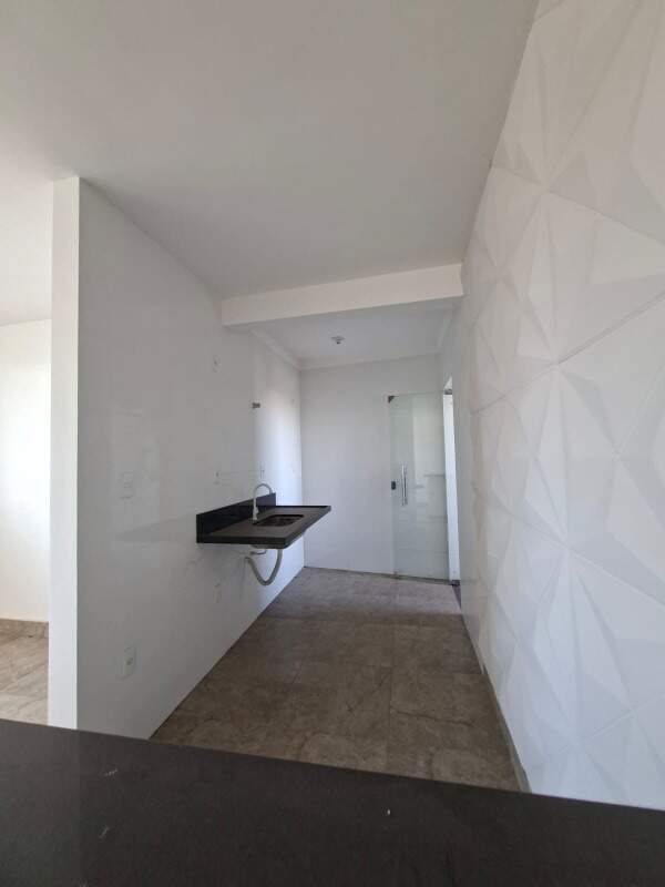 Casa geminada à venda no SANTA CRUZ: 
