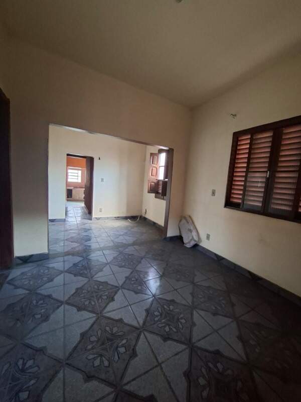 Casa à venda no DECAMAO: 