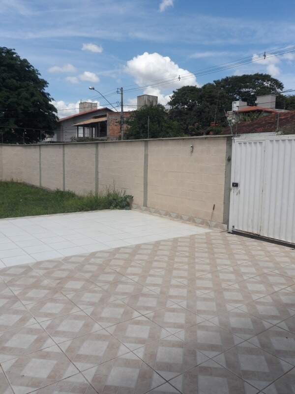 Casa à venda no GUARUJA: 