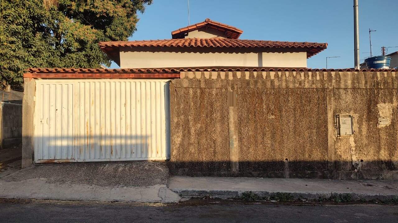 Casa à venda no Conjunto Habitacional Homero Gil: 