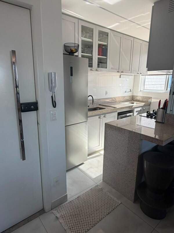 Apartamento para aluguel no Brasiléia: 