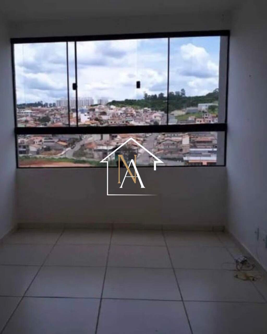 Apartamento para aluguel no Flamboyant: 4 (2)