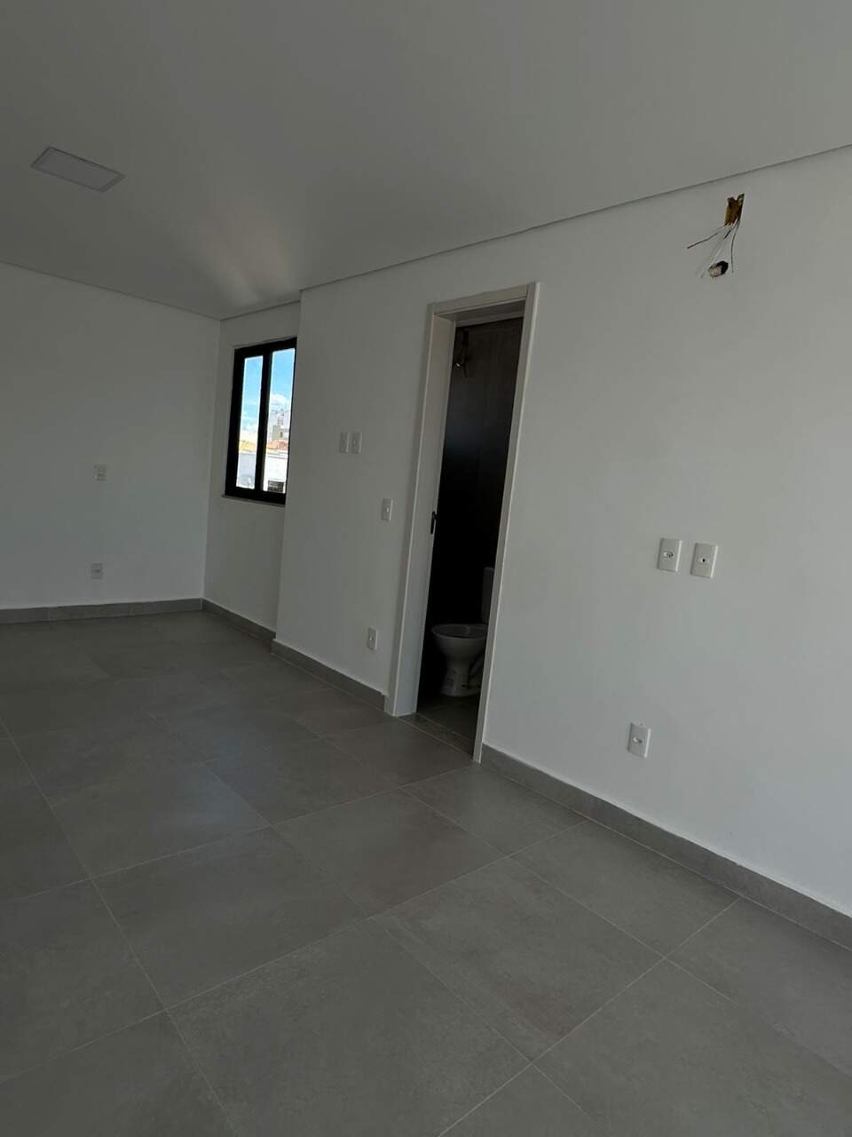 Kitnet para aluguel no Centro: 73484f5e-8470-4382-adf8-54b466e3e9bd