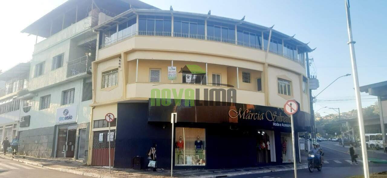 Casa comercial para aluguel no Centro: 