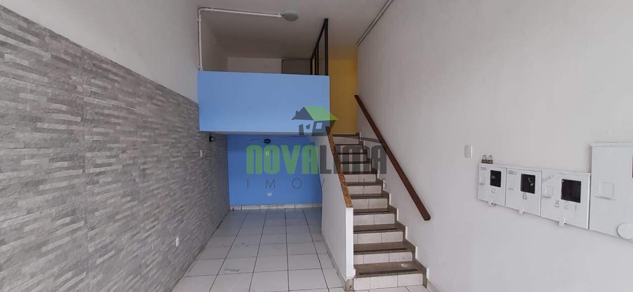 Casa comercial para aluguel no Centro: 