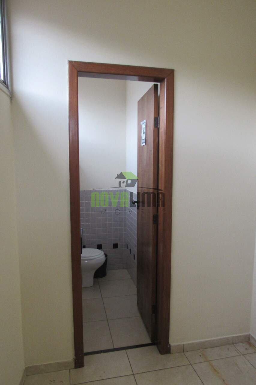 Sala para aluguel no Centro: 
