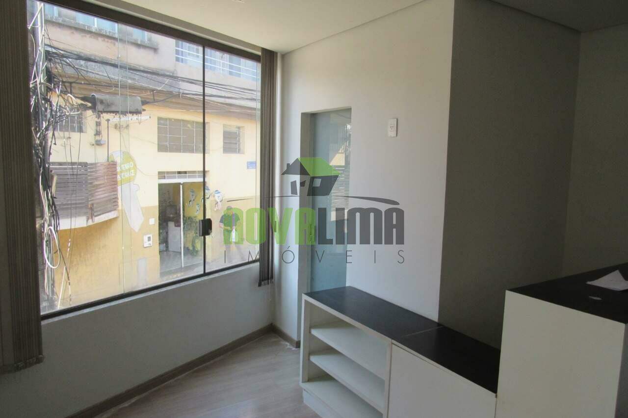 Sala para aluguel no Centro: 