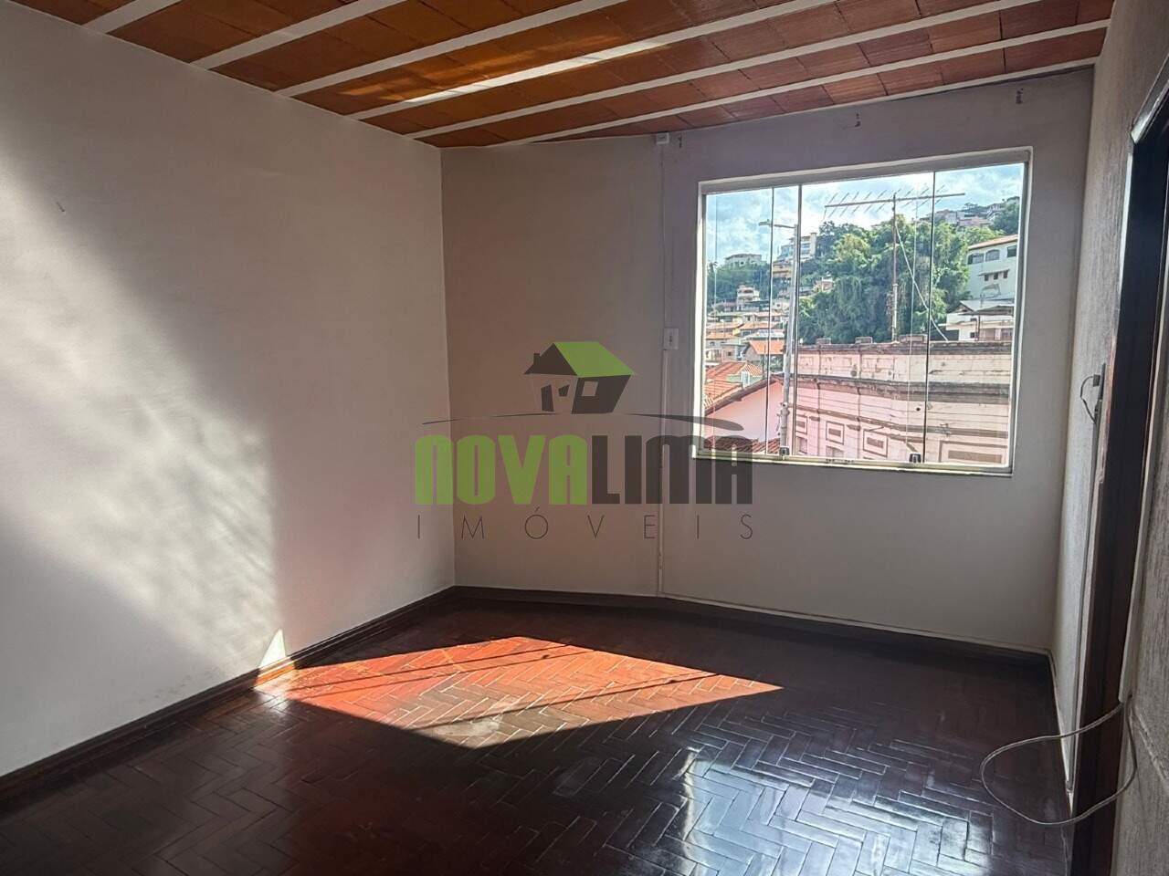 Casa à venda no Olaria: 