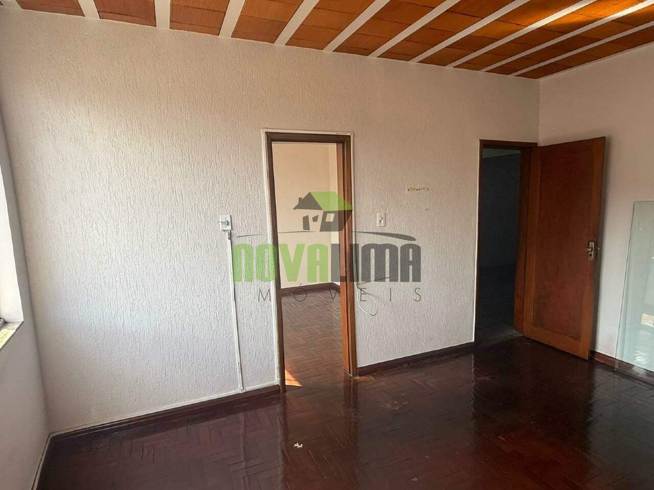 Casa à venda no Olaria: 