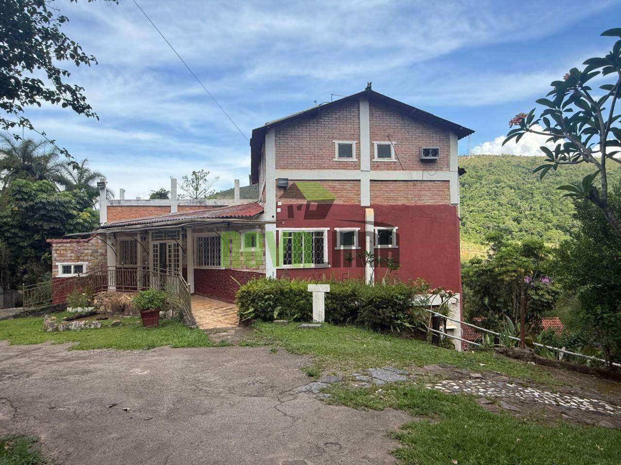 Pousada à venda no Honório Bicalho: 