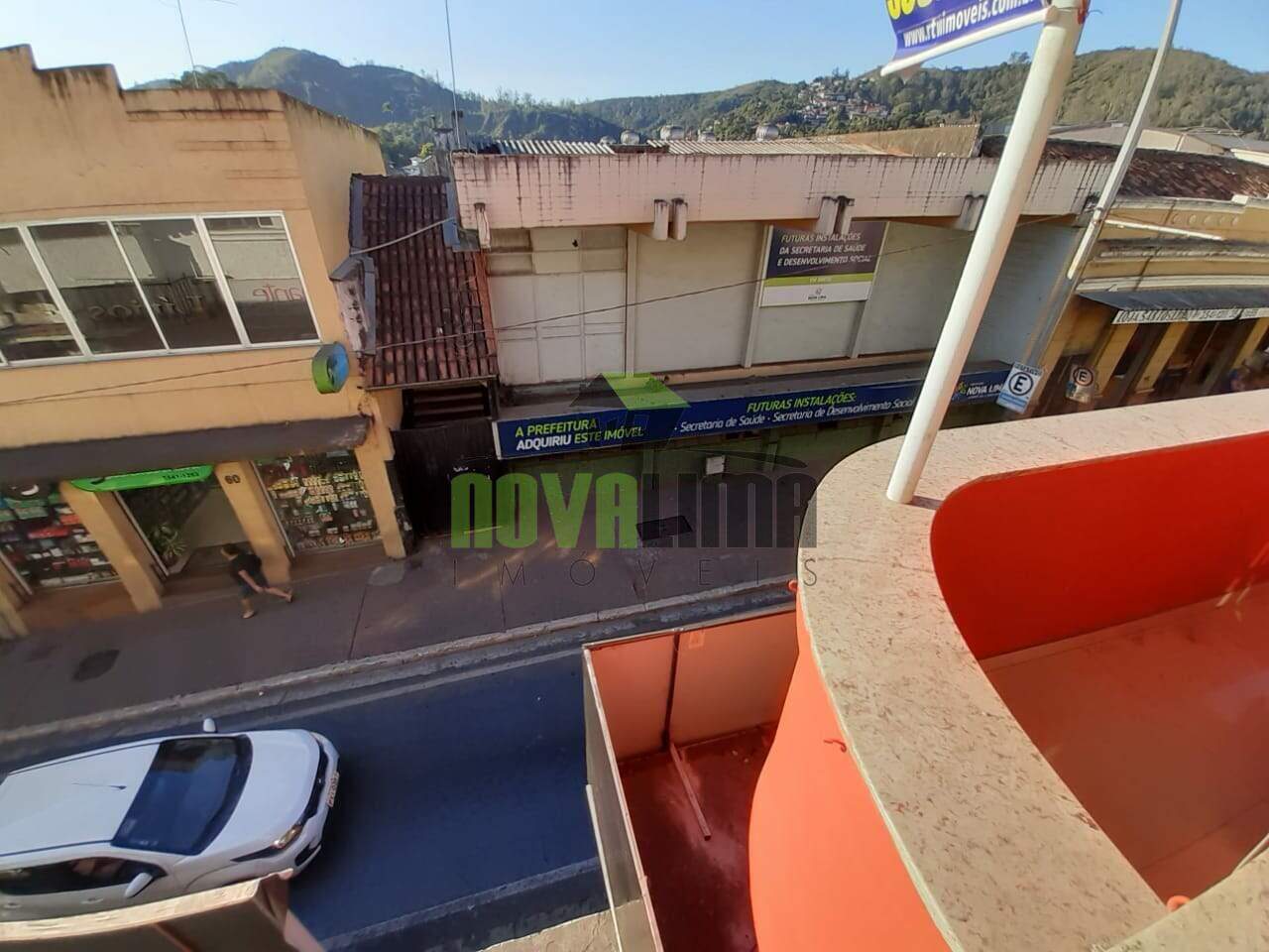 Casa à venda no Centro: 