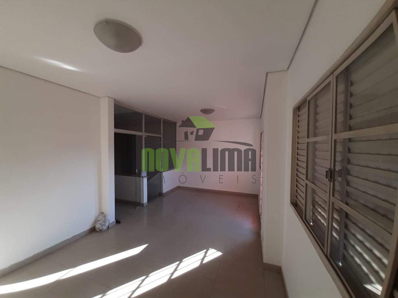 Casa à venda no Centro: 