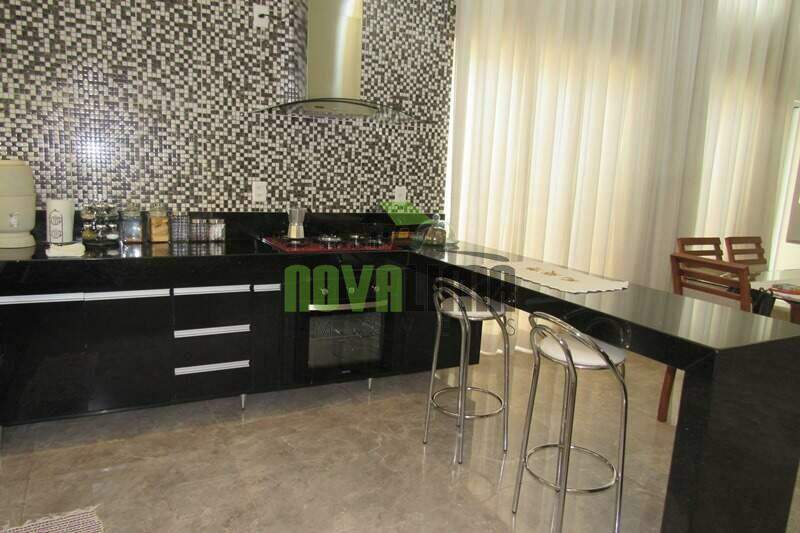 Casa à venda no Quintas: 