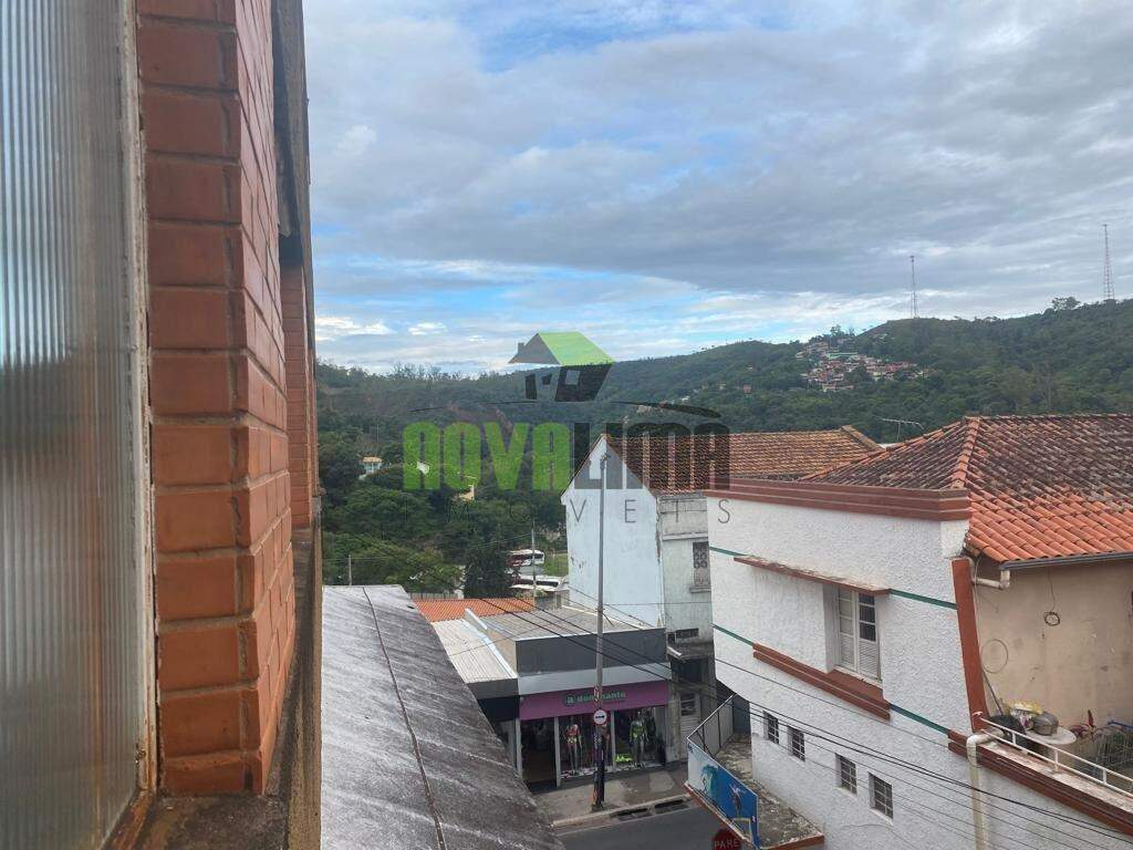 Sala à venda no Centro: 