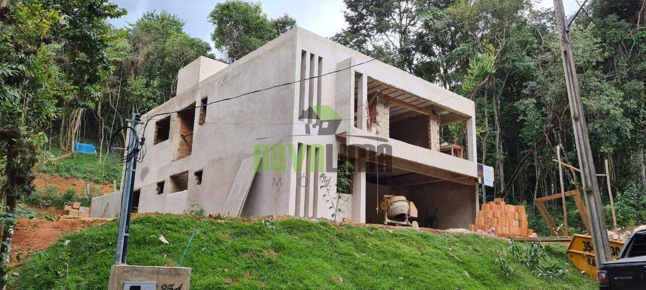Casa em condomínio à venda no Condomínio Vale Da Mata: 