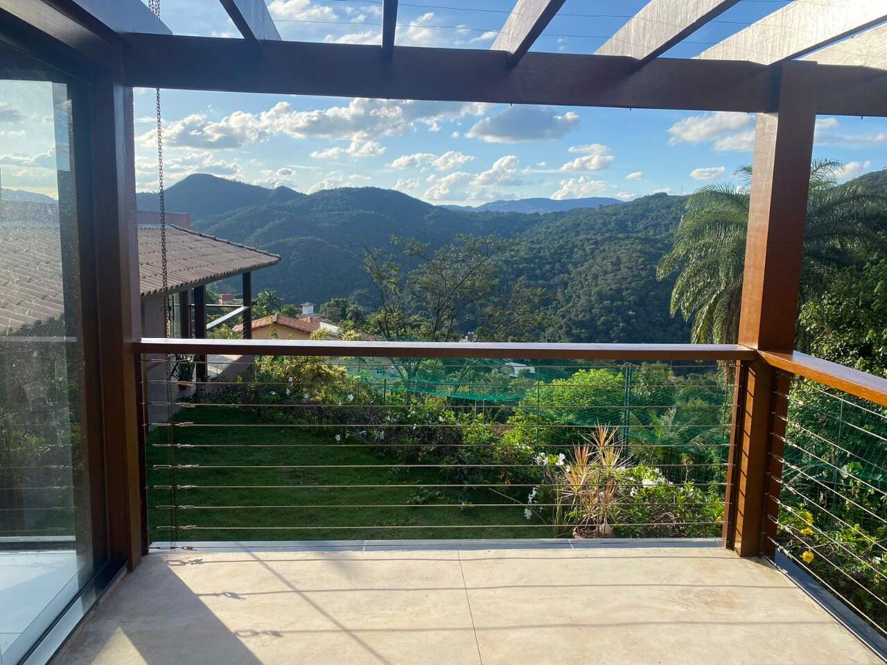 Casa em condomínio à venda no Condomínio Veredas das Geraes: 