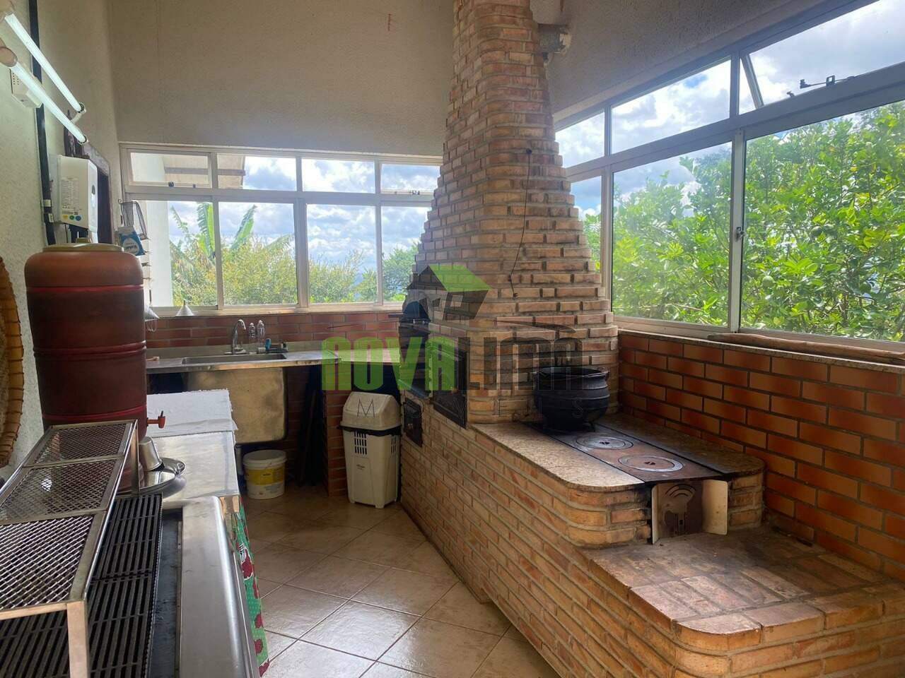 Sítio à venda no Condomínio Jardim de Petrópolis: 