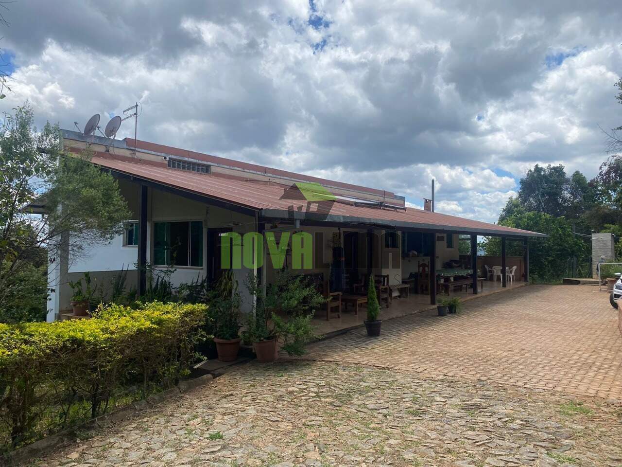 Sítio à venda no Condomínio Jardim de Petrópolis: 