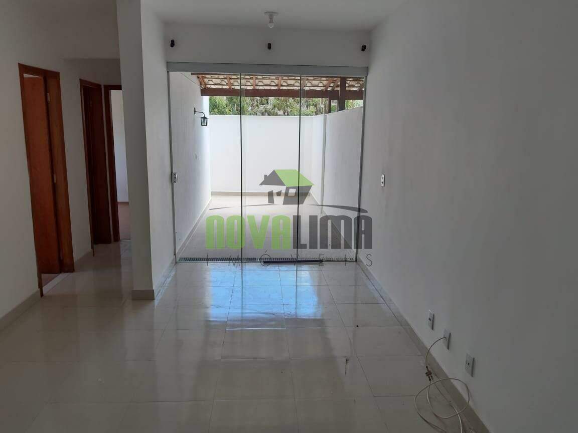 Apartamento com área privativa à venda no Oswaldo Barbosa Pena: 