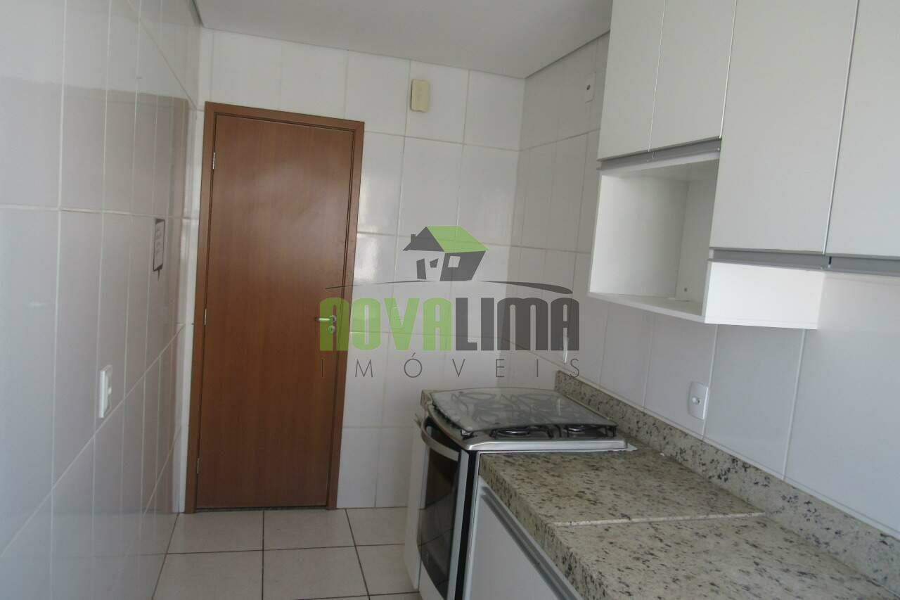 Apartamento com área privativa à venda no Oswaldo Barbosa Pena: 