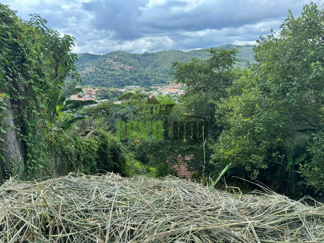 Lote à venda no Quintas: 
