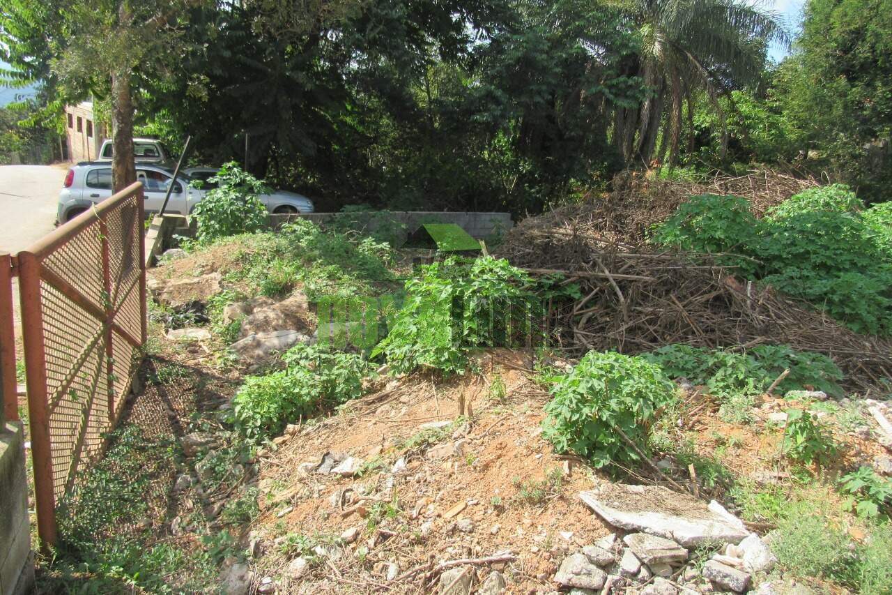 Lote à venda no Campo do Pires: 