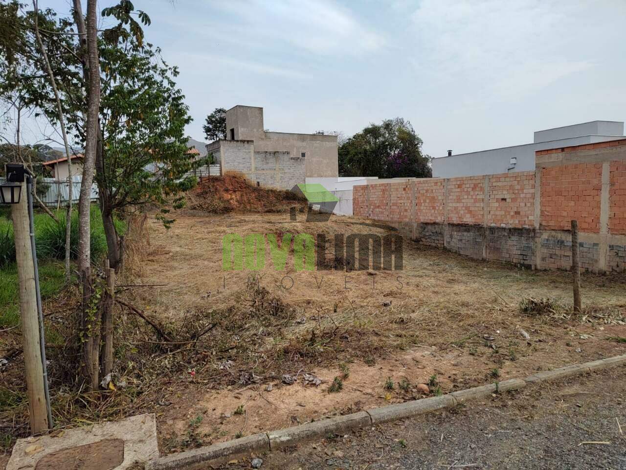 Lote à venda no Honório Biclho: 