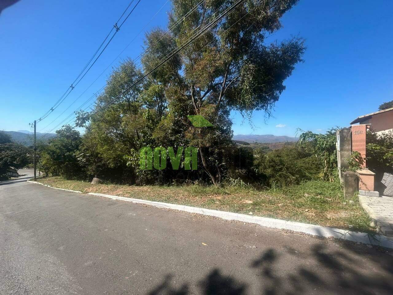 Lote em condomínio à venda no Condomínio Veredas das Geraes: 