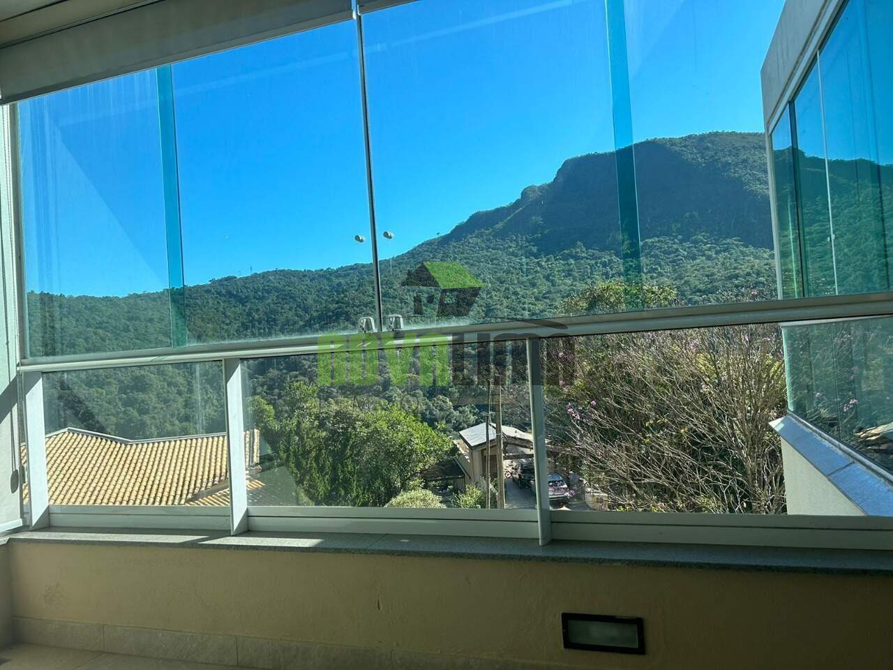 Casa em condomínio à venda no Condomínio Veredas das Geraes: 