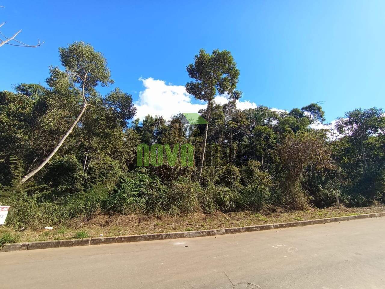 Lotes em Condomínio à venda no Condomínio Canto Da Mata: 